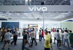 vivo首款商用5G手机iQOO Pro现身重庆智博会，推进5G进程加速